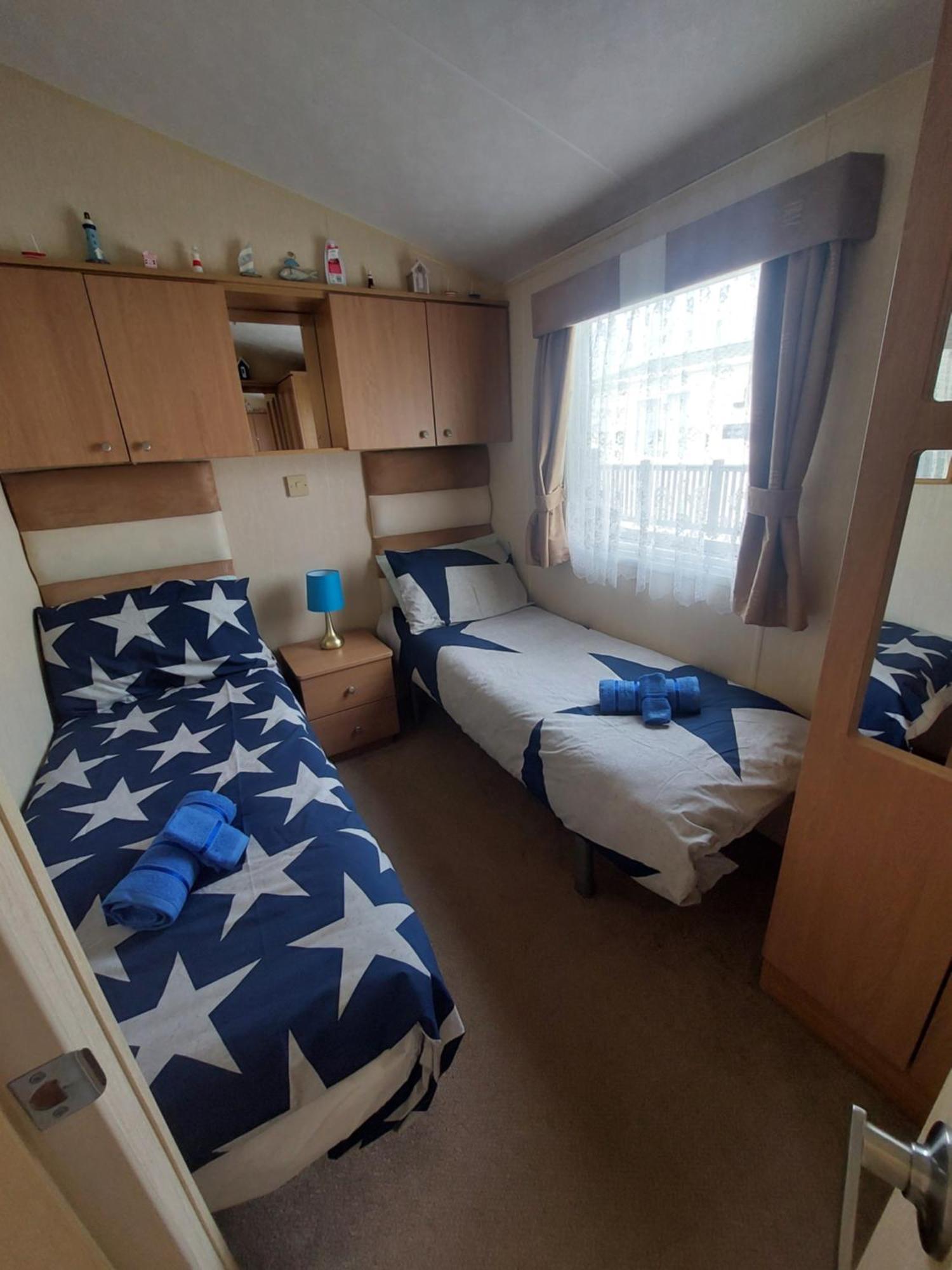 Seaside Caravan Hoburne Naish Holiday Park Naish Common 83 New Milton Buitenkant foto
